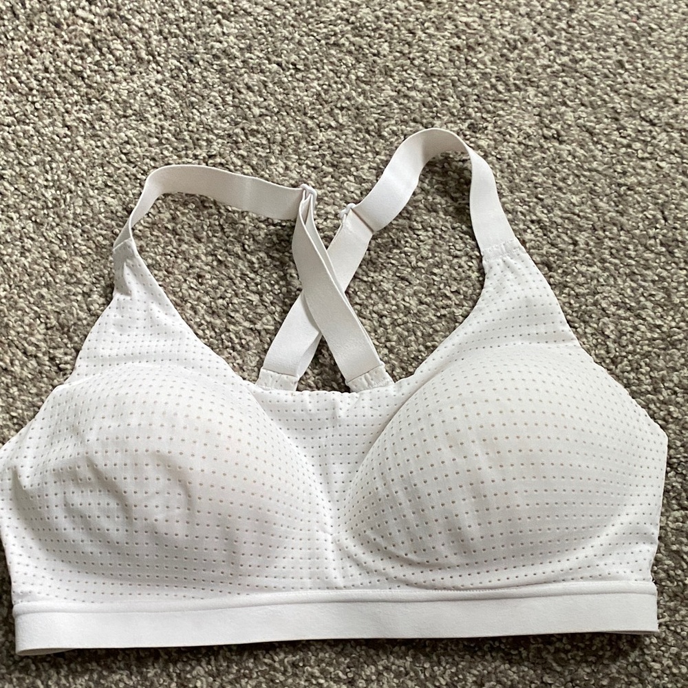 34d lightweight by Victoria's Secret